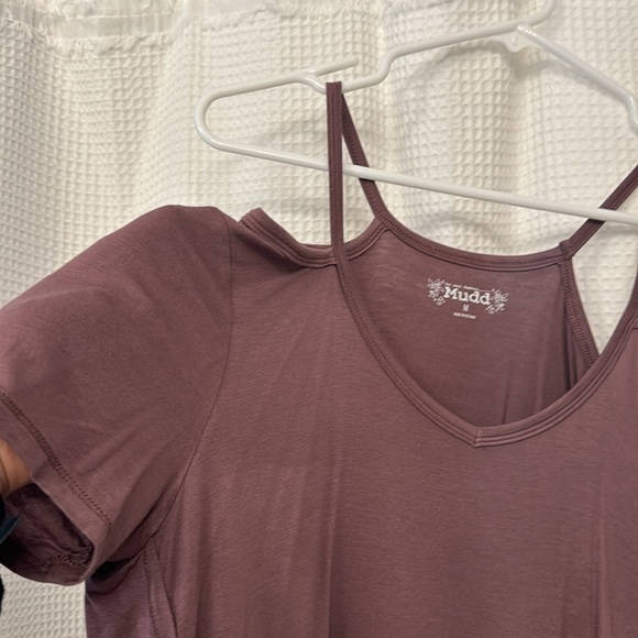 Mauve color T-shirt with open shoulders - Picture 2 of 4